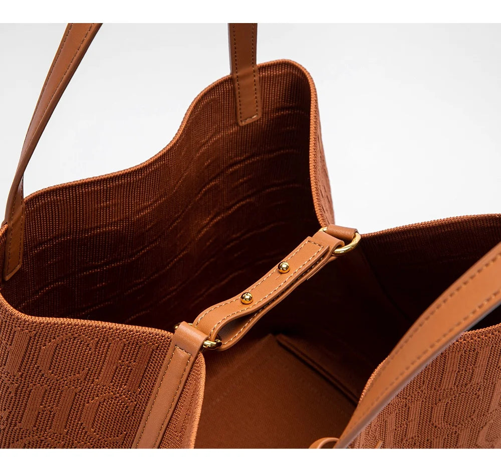 CH Ladies Shoulder Bag Fashion Classic New Pure Color Outer Pocket Ladies Handbag High Quality Craft Large Capacity Handbag