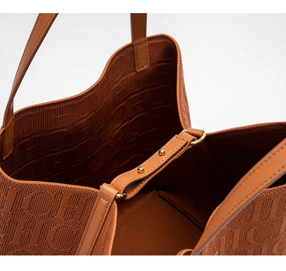 CH Ladies Shoulder Bag Fashion Classic New Pure Color Outer Pocket Ladies Handbag High Quality Craft Large Capacity Handbag