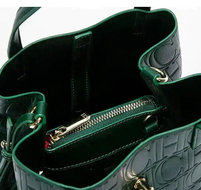 Embossed Ladies Crossbody Bag Letter Printing Design Ladies Handbag Large Capacity Tote Bag Elegant Temperament Ladies Should