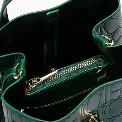 Embossed Ladies Crossbody Bag Letter Printing Design Ladies Handbag Large Capacity Tote Bag Elegant Temperament Ladies Should