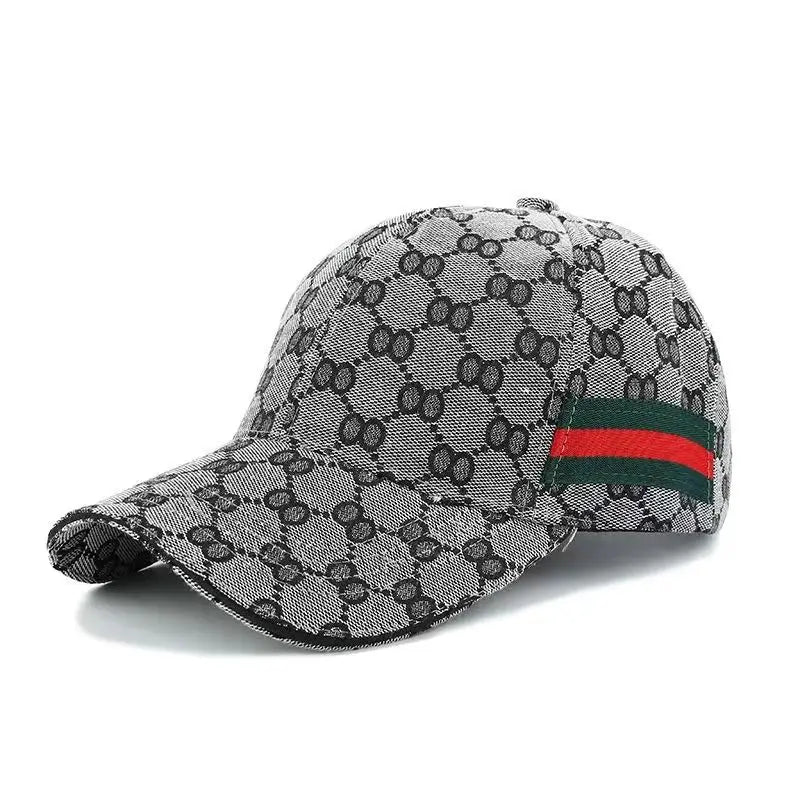 In 2025, a unisex European and American casual cap brand, a baseball cap with adjustable snap buttons, a hip-hop cap suitable fo