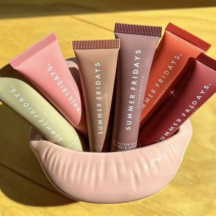 مجموعة أحمر الشفاه المرطب الشفاف بلون الفانيليا البيج من مجموعة Summer Friday's، أنبوب ناعم ناعم، ملمع شفاه، مكياج شفاه